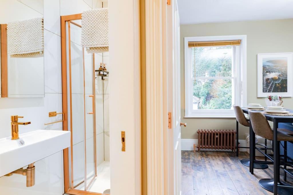 Stunning Boutique Flat In Central Location - Beatrice Bath Dış mekan fotoğraf